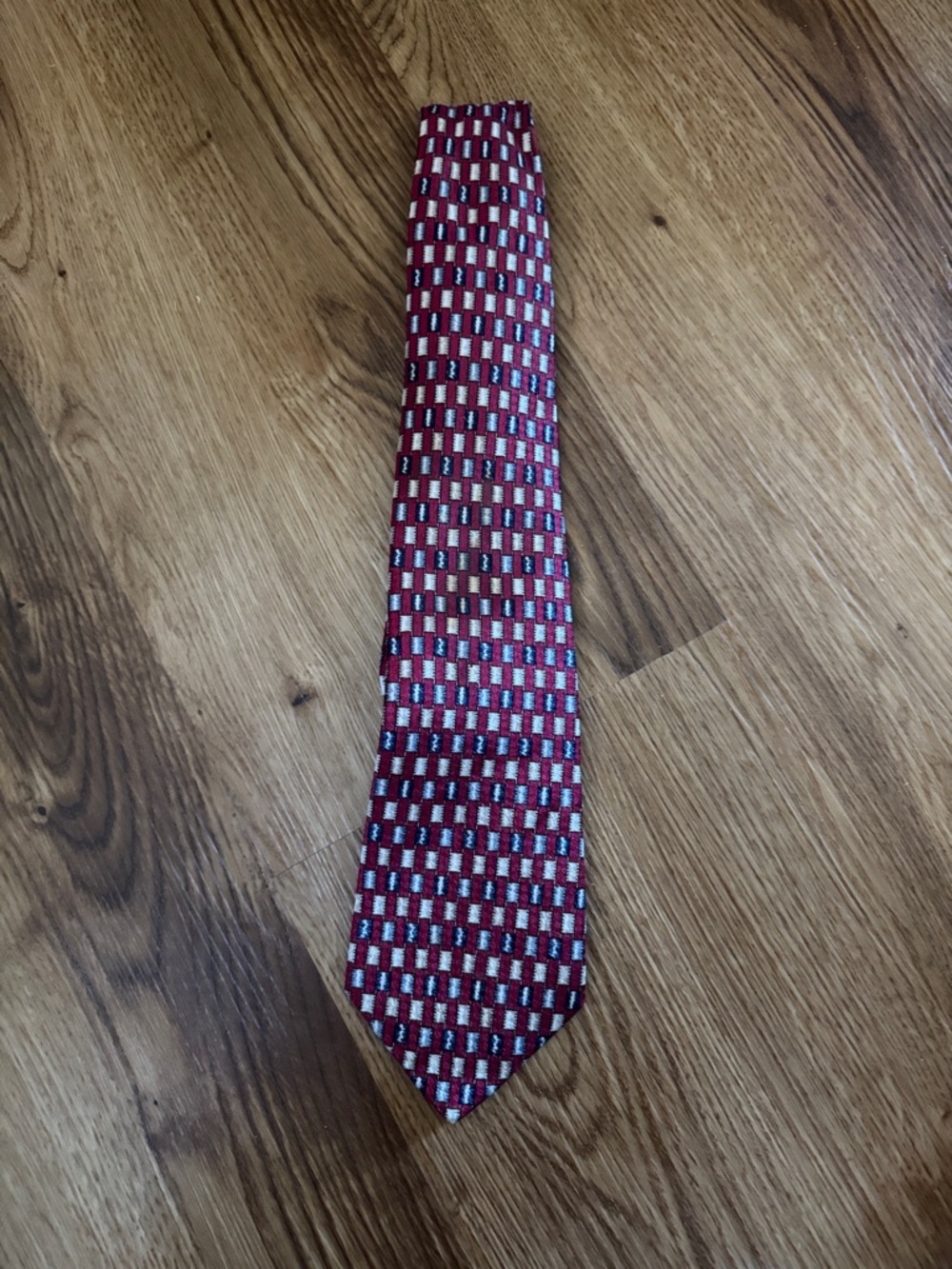 Men's Burgandy Red Patterned Tie - Silk USA Countess Mara Vintage